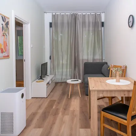 Velora Apartment *