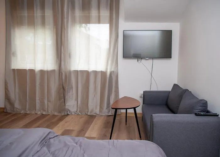 Velora アパート スボティツァ