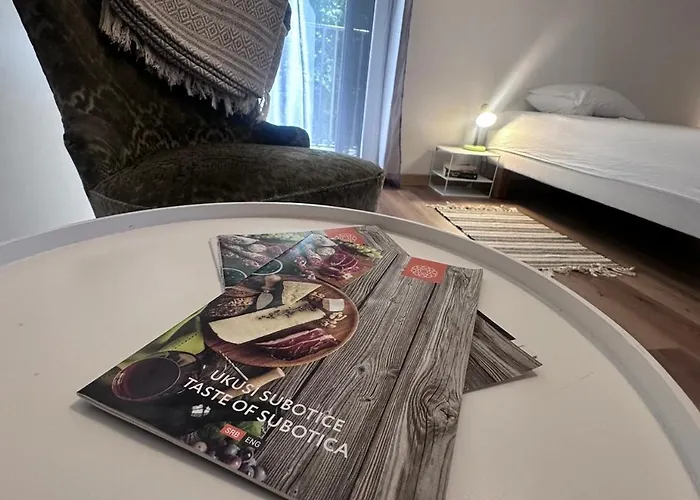 Velora スボティツァ